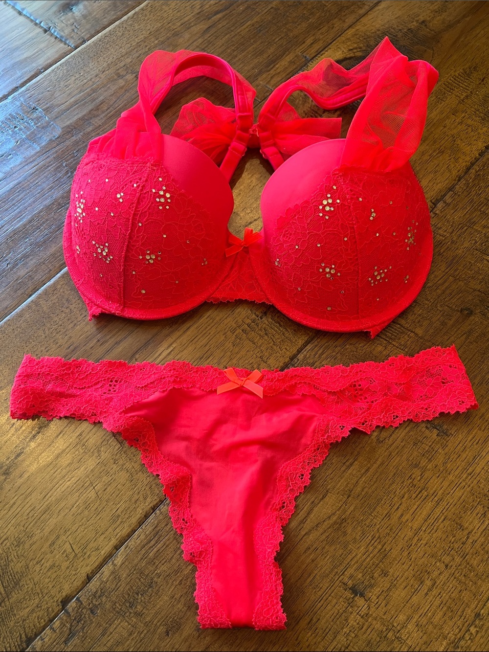 Victoria's Secret Red Lace Push-Up Bra & Thong Set